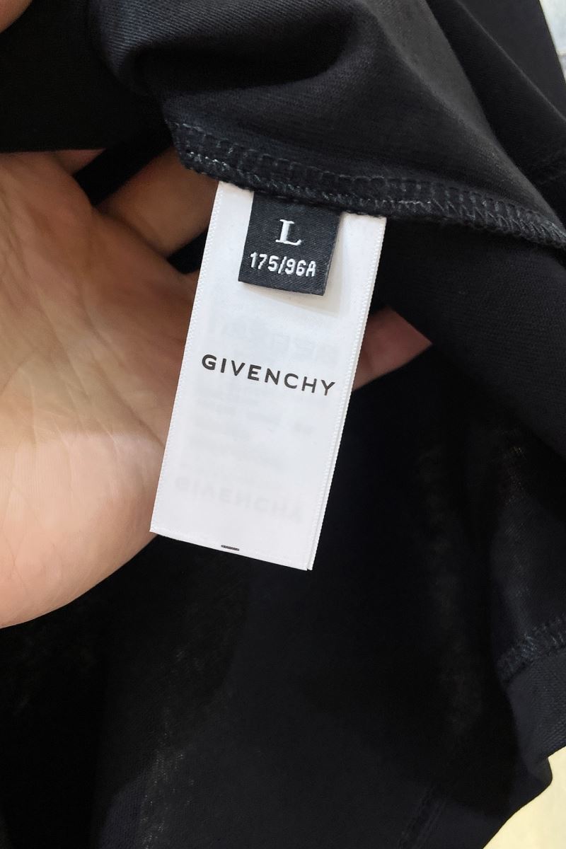 Givenchy T-Shirts